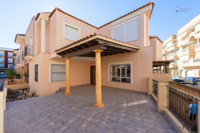 3 soveværelse Byhus til salg i Cuevas del Almanzora med garage - € 230.000 (Ref: 9371212)