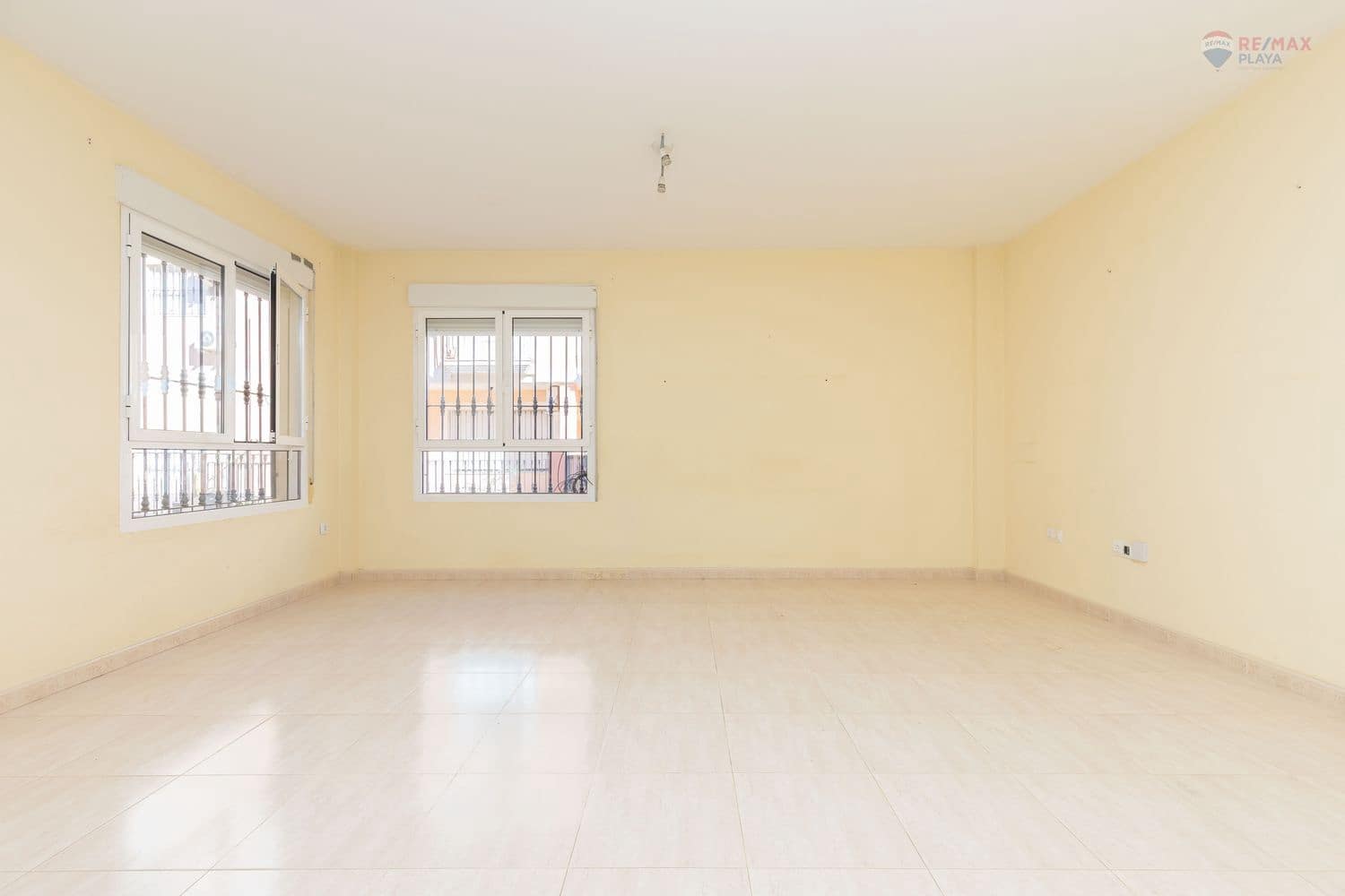 3 camera da letto Casa in vendita in Cuevas del Almanzora con garage - 230.000 € (Rif: 9371212)