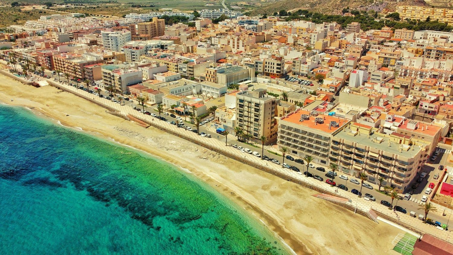 3 makuuhuone Huoneisto myytävänä paikassa Garrucha mukana 
autotalli - 236 000 € (Ref: 9377823)