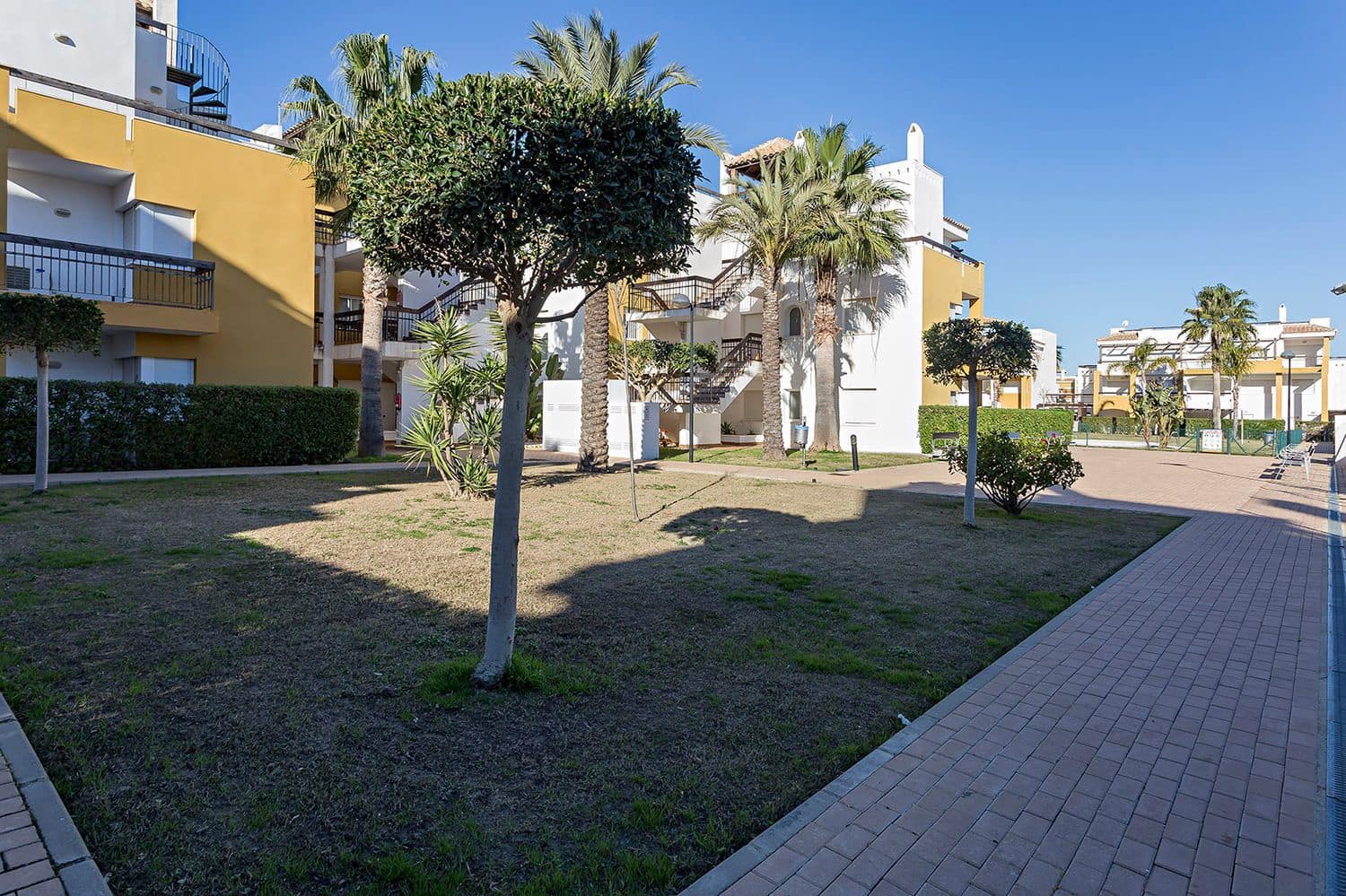 2 makuuhuone Huoneisto myytävänä paikassa Vera mukana uima-altaan 
autotalli - 167 000 € (Ref: 9378723)