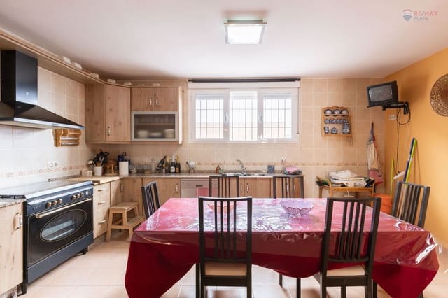 3 soverom Finca/Herregård til salgs i Chirivel med garasje - € 74 900 (Ref: 9382023)