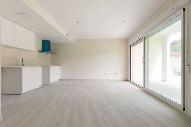 2 soveværelse Lejlighed til salg i El Playazo, Vera med swimmingpool garage - € 277.900 (Ref: 9395576)