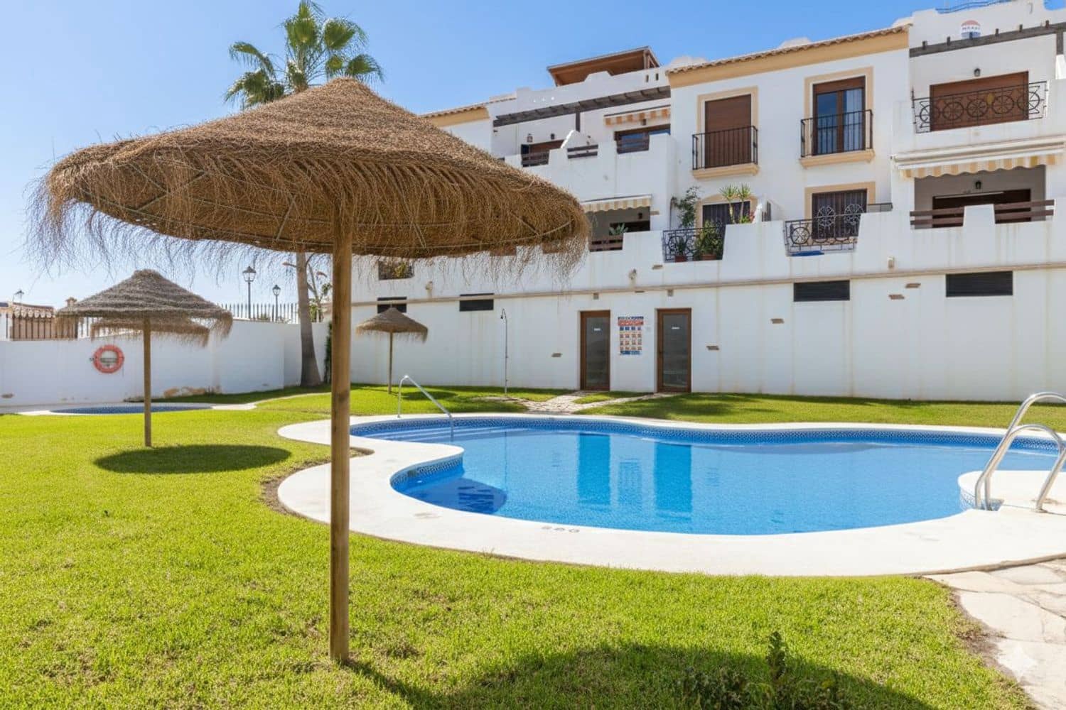 2 bedroom Apartment for sale in Palomares with pool garage - € 135,000 (Ref: 9402879)