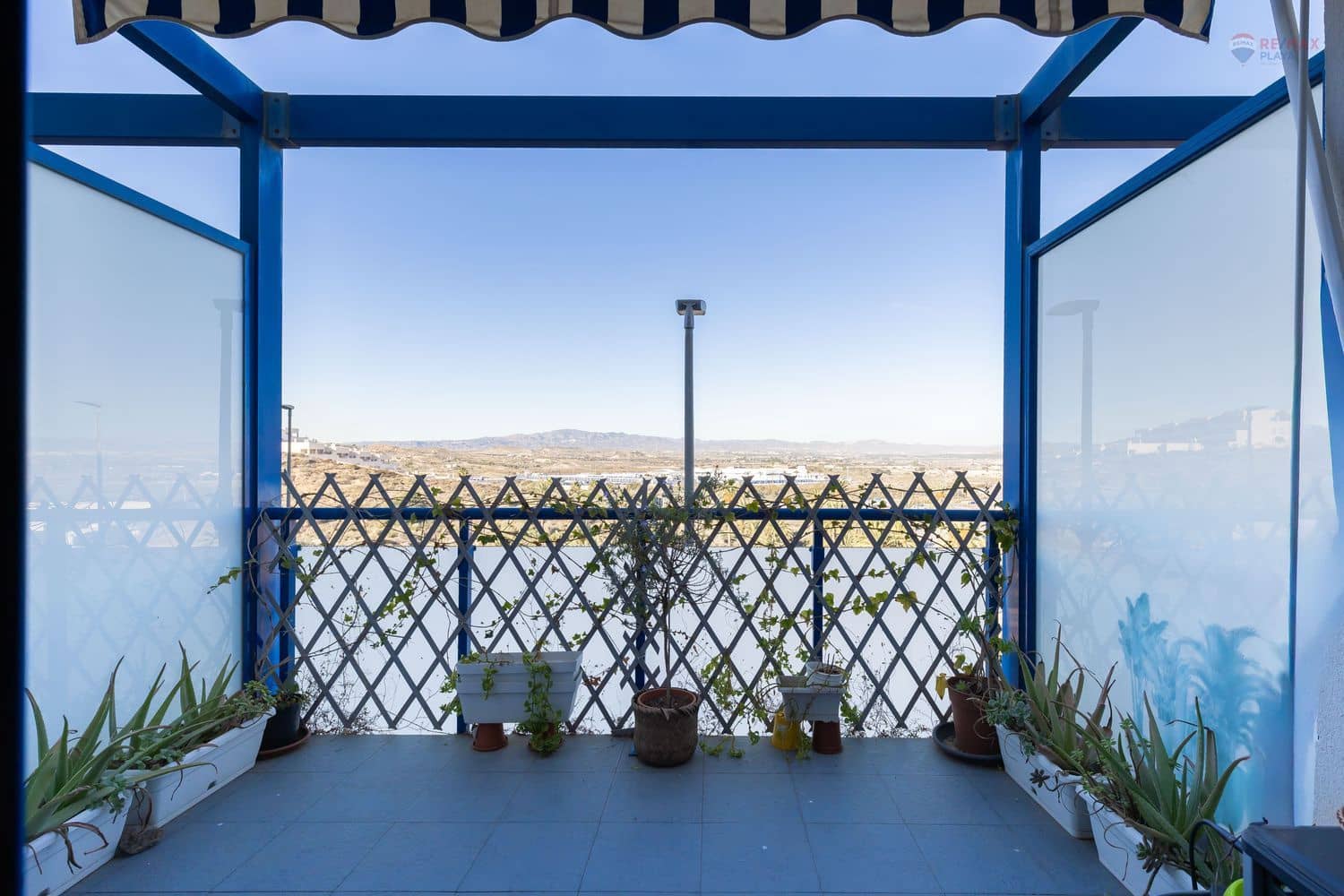 3 slaapkamer Appartement te koop in Garrucha met zwembad garage - € 140.000 (Ref: 9429372)