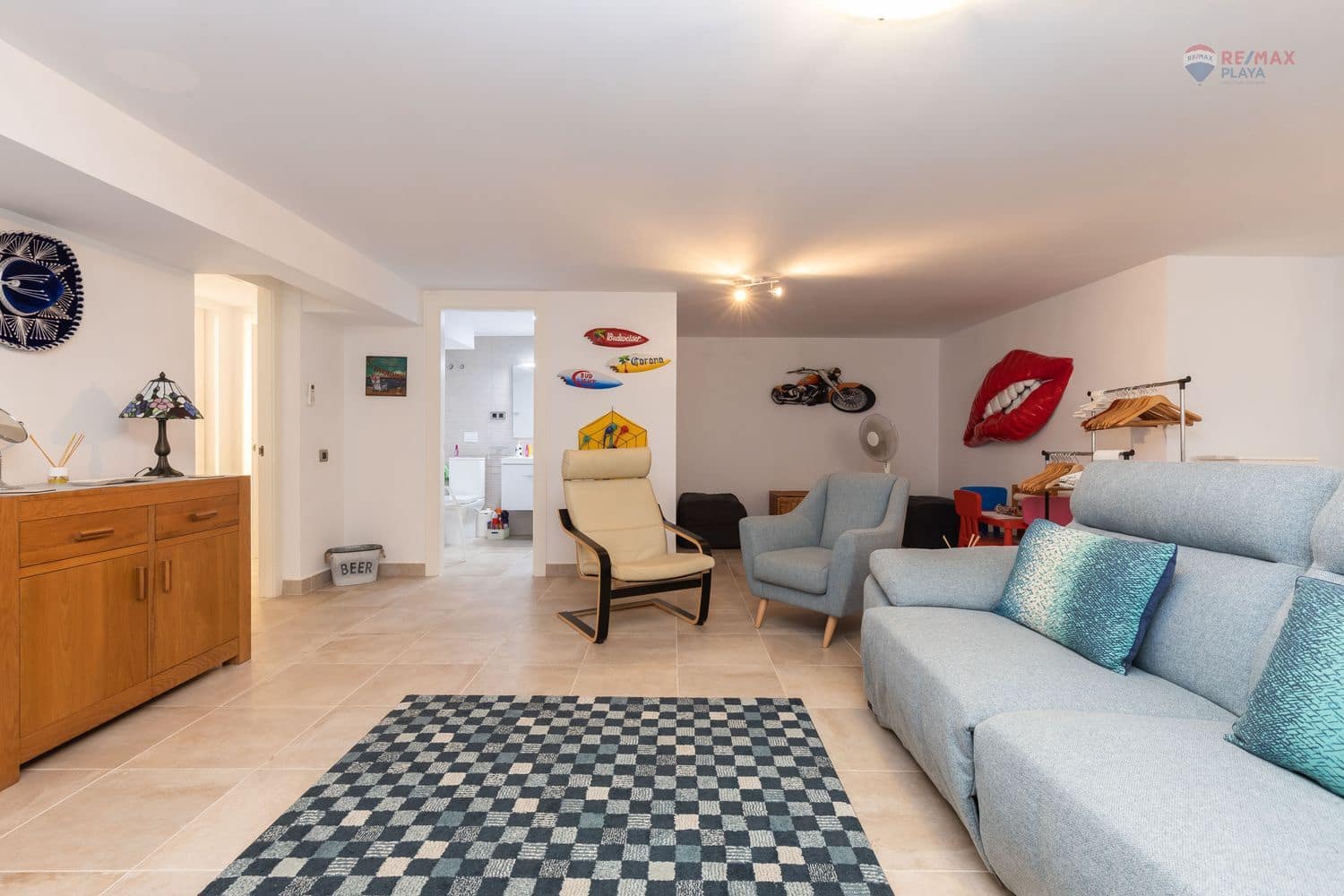 4 bedroom Villa for sale in Cuevas del Almanzora with pool garage - € 695,000 (Ref: 9430794)