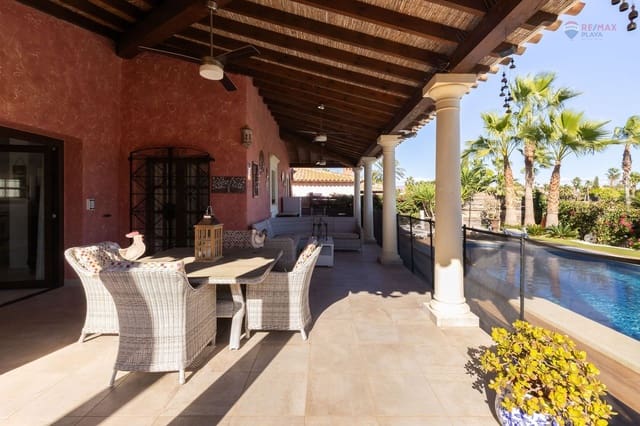 4 bedroom Villa for sale in Cuevas del Almanzora with pool garage - € 695,000 (Ref: 9430794)