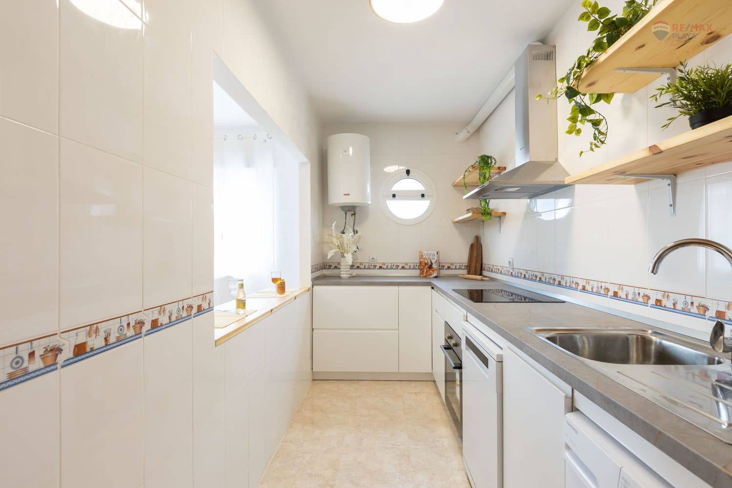 Apartamento de 2 habitaciones en Mojácar en venta con piscina garaje - 169.700 € (Ref: 9452576)