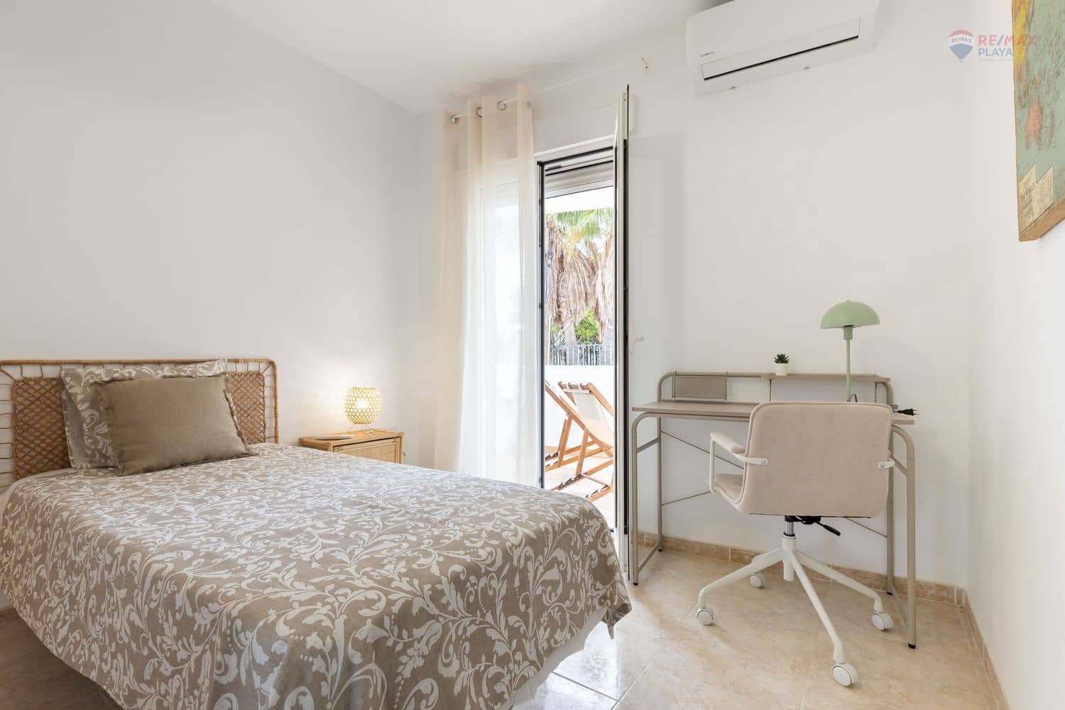 Apartamento de 2 habitaciones en Mojácar en venta con piscina garaje - 169.700 € (Ref: 9452576)