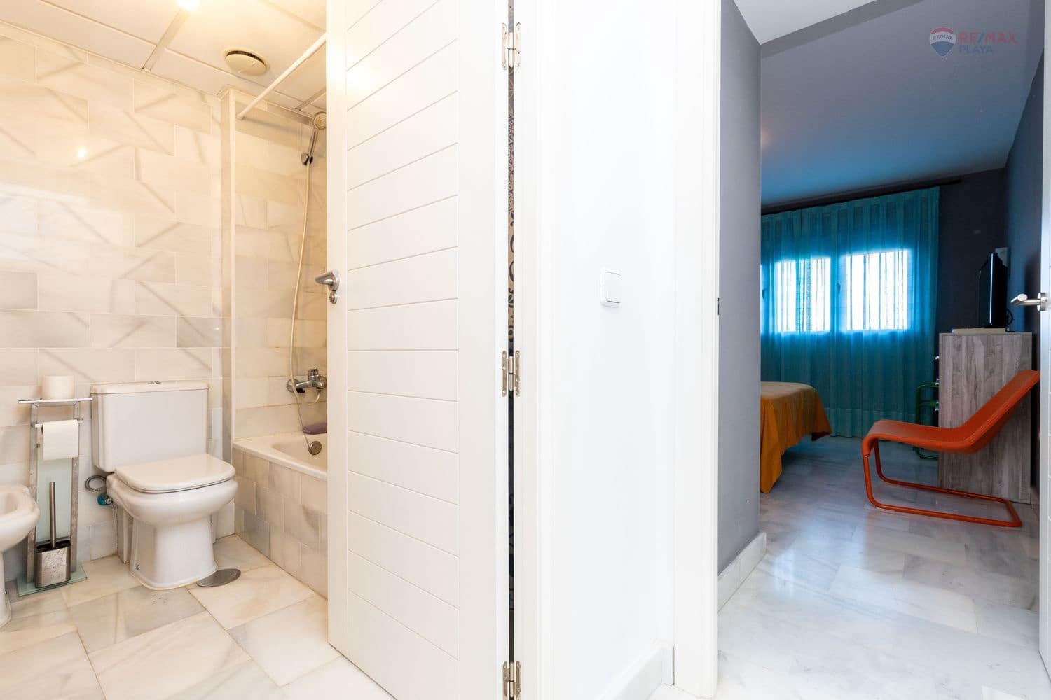 2 bedroom Apartment for sale in Garrucha with pool garage - € 119,900 (Ref: 9494283)