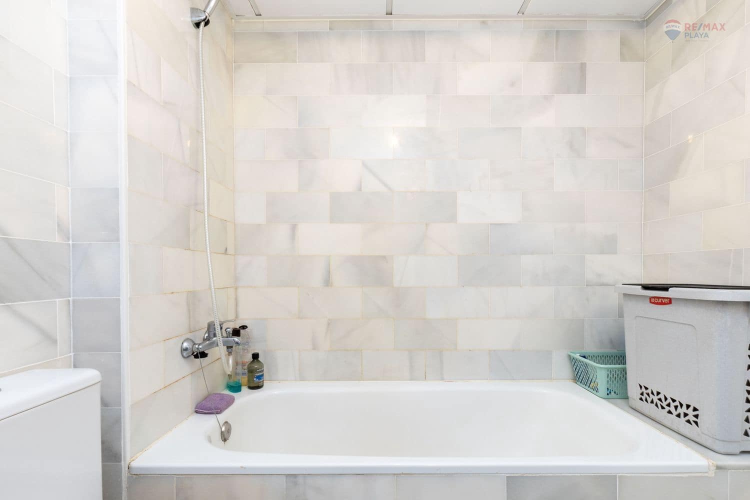 2 bedroom Apartment for sale in Garrucha with pool garage - € 119,900 (Ref: 9494283)