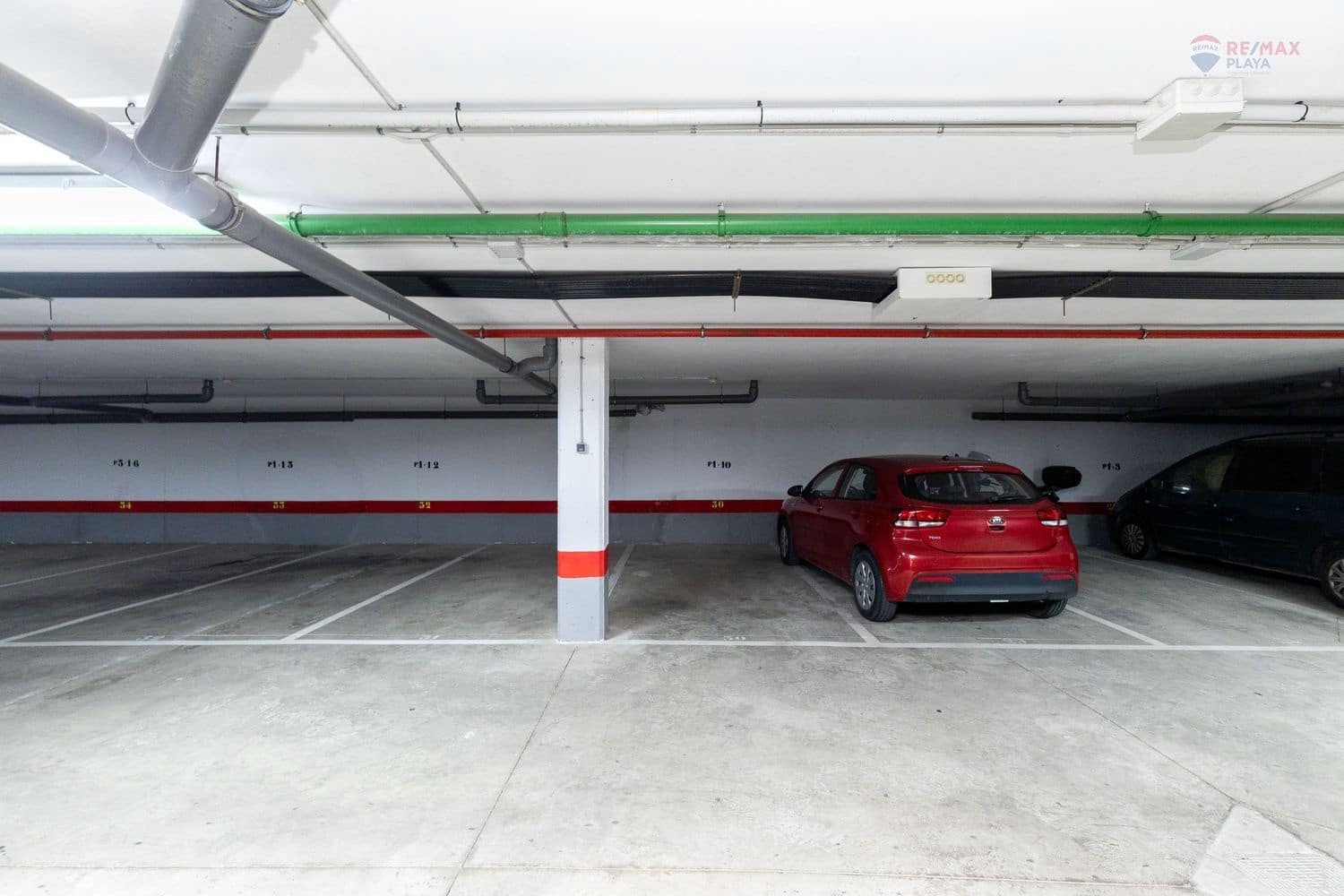 2 bedroom Apartment for sale in Garrucha with pool garage - € 119,900 (Ref: 9494283)