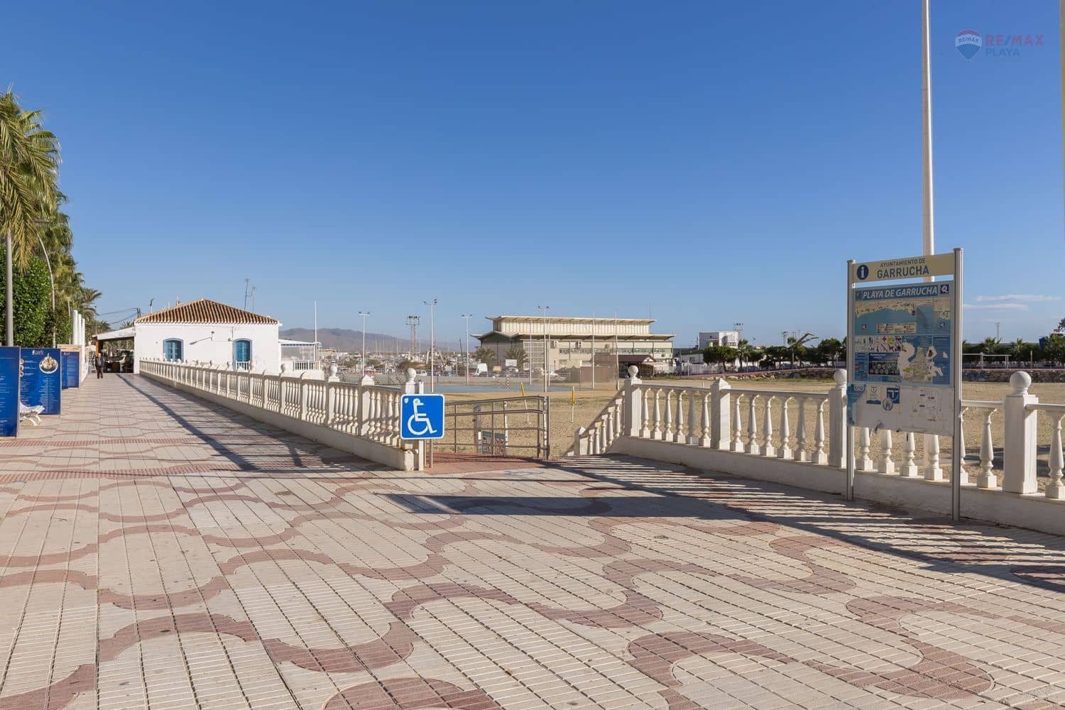 2 bedroom Apartment for sale in Garrucha with pool garage - € 119,900 (Ref: 9494283)