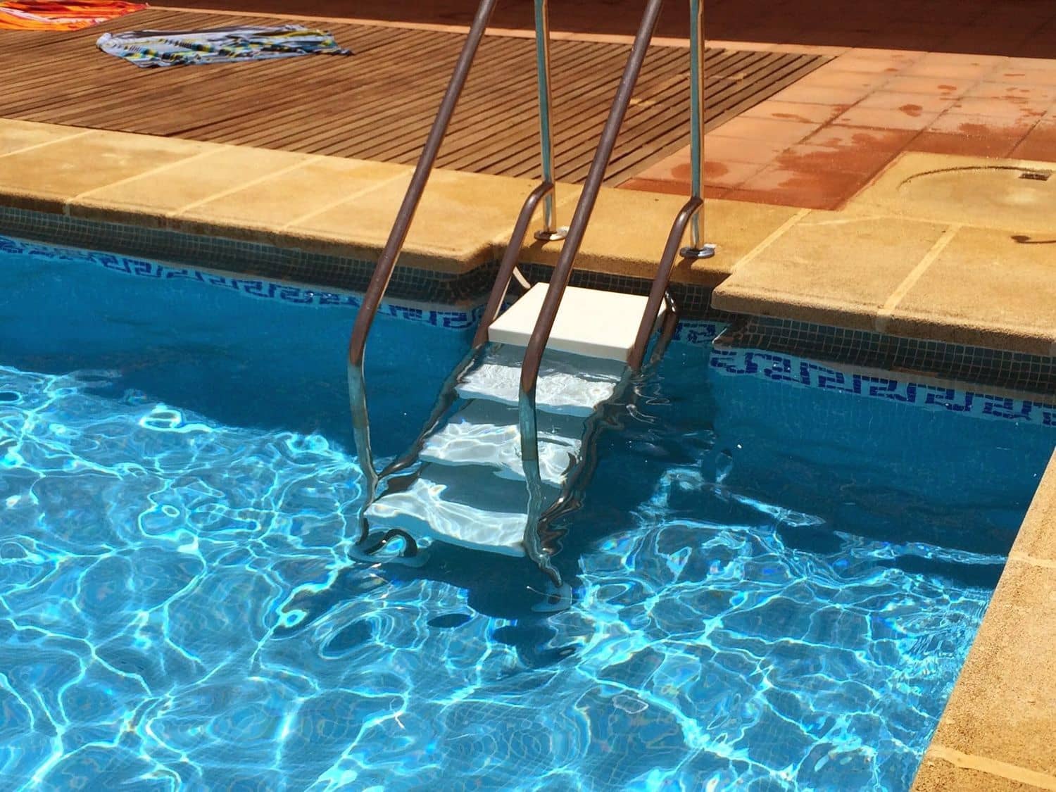 2 bedroom Apartment for sale in Garrucha with pool garage - € 119,900 (Ref: 9494283)