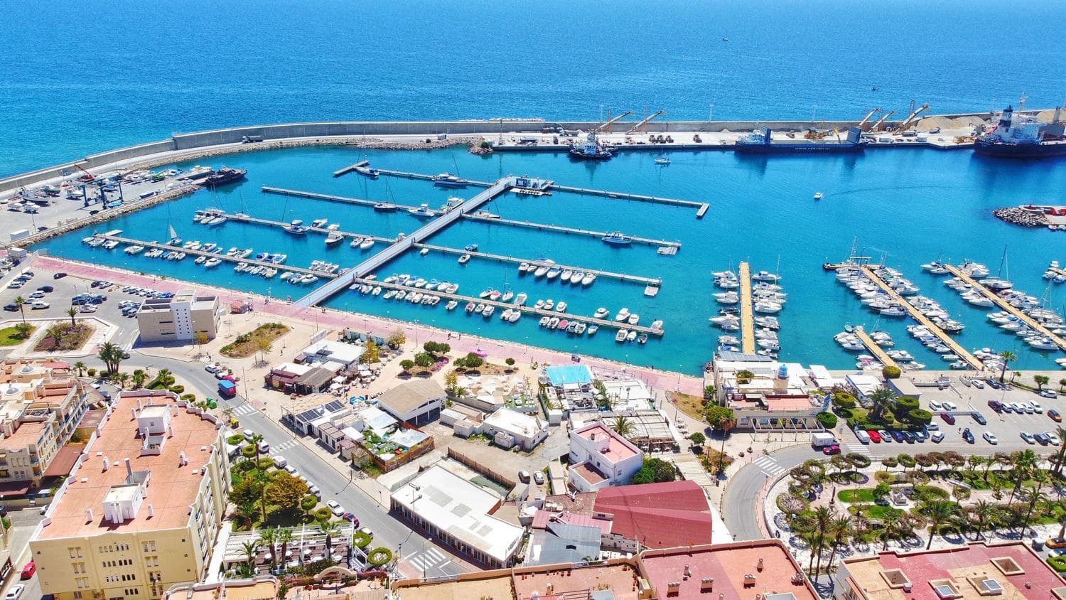 2 bedroom Apartment for sale in Garrucha with pool garage - € 119,900 (Ref: 9494283)