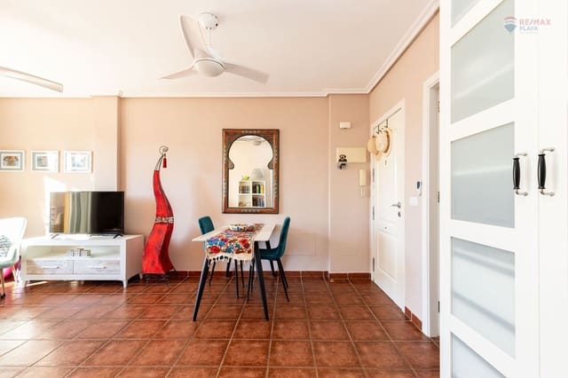 Apartamento de 2 habitaciones en Vera Playa Naturista, Vera en venta con piscina garaje - 189.000 € (Ref: 9494284)