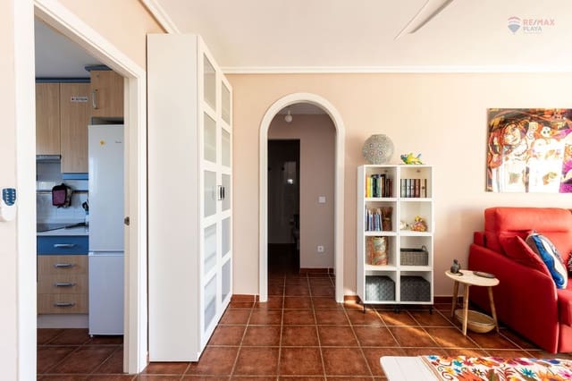 Apartamento de 2 habitaciones en Vera Playa Naturista, Vera en venta con piscina garaje - 189.000 € (Ref: 9494284)