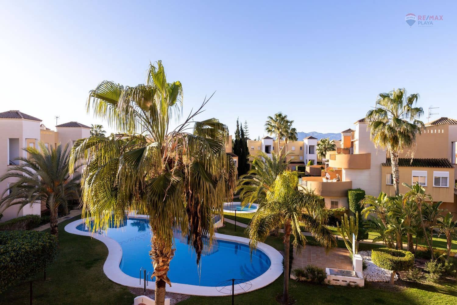 Apartamento de 2 habitaciones en Vera en venta con piscina garaje - 189.000 € (Ref: 9494284)