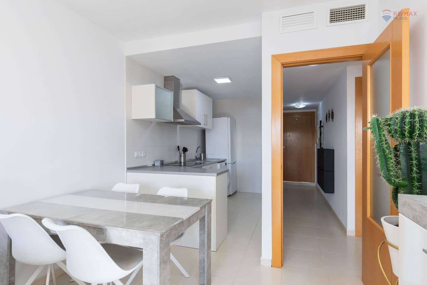 2 makuuhuone Huoneisto vuokrattavana paikassa Vera mukana uima-altaan 
autotalli - 650 € (Ref: 9501846)