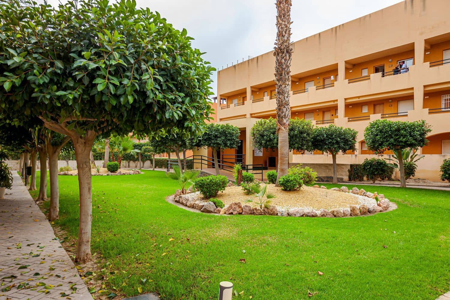 2 makuuhuone Huoneisto vuokrattavana paikassa Vera mukana uima-altaan 
autotalli - 650 € (Ref: 9501846)