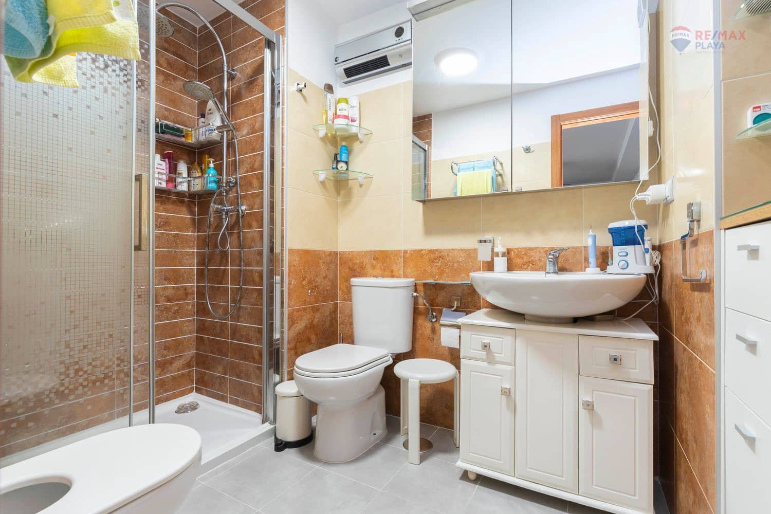 2 makuuhuone Huoneisto myytävänä paikassa Vera mukana uima-altaan 
autotalli - 197 000 € (Ref: 9543047)