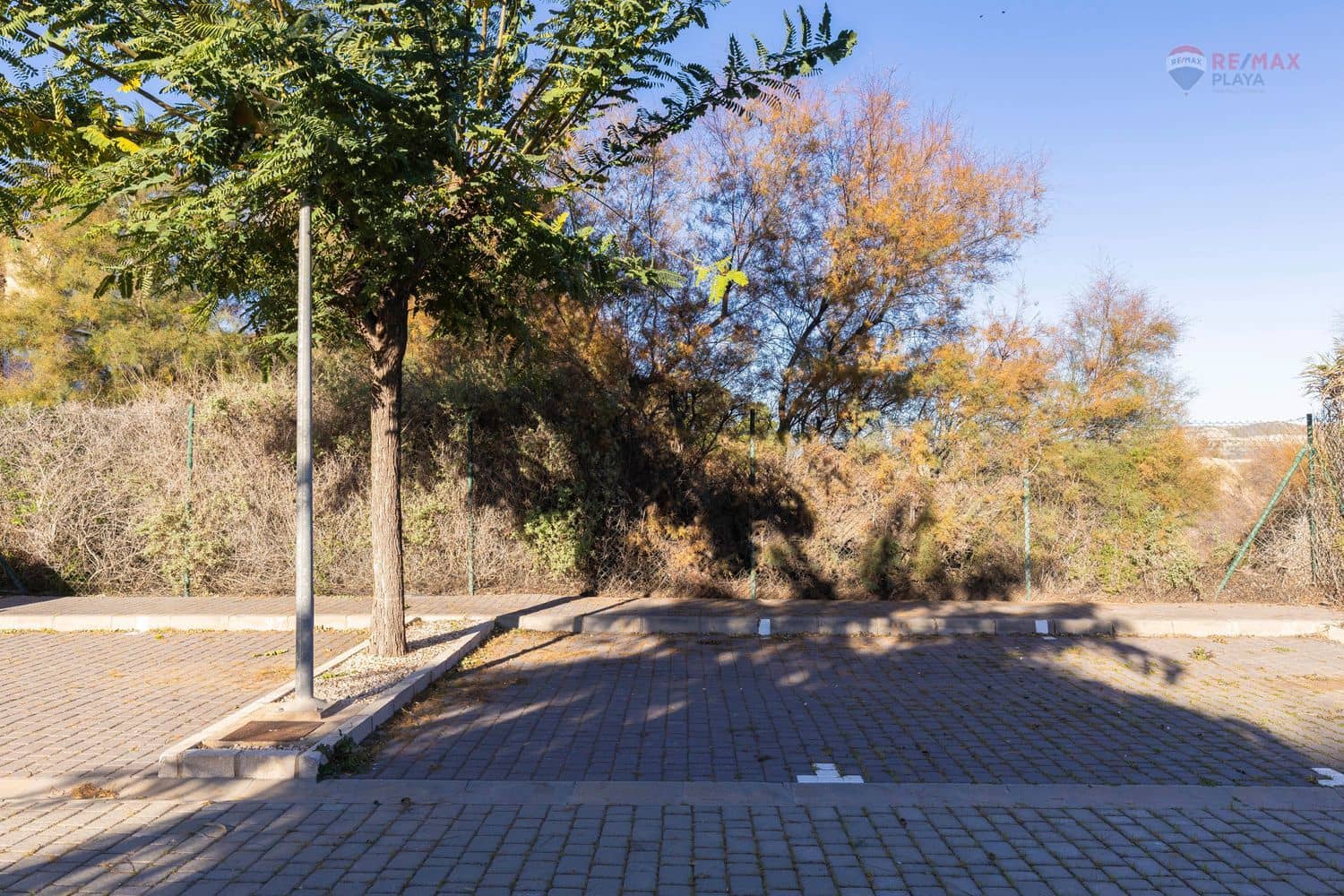 2 makuuhuone Huoneisto myytävänä paikassa Vera mukana uima-altaan 
autotalli - 197 000 € (Ref: 9543047)