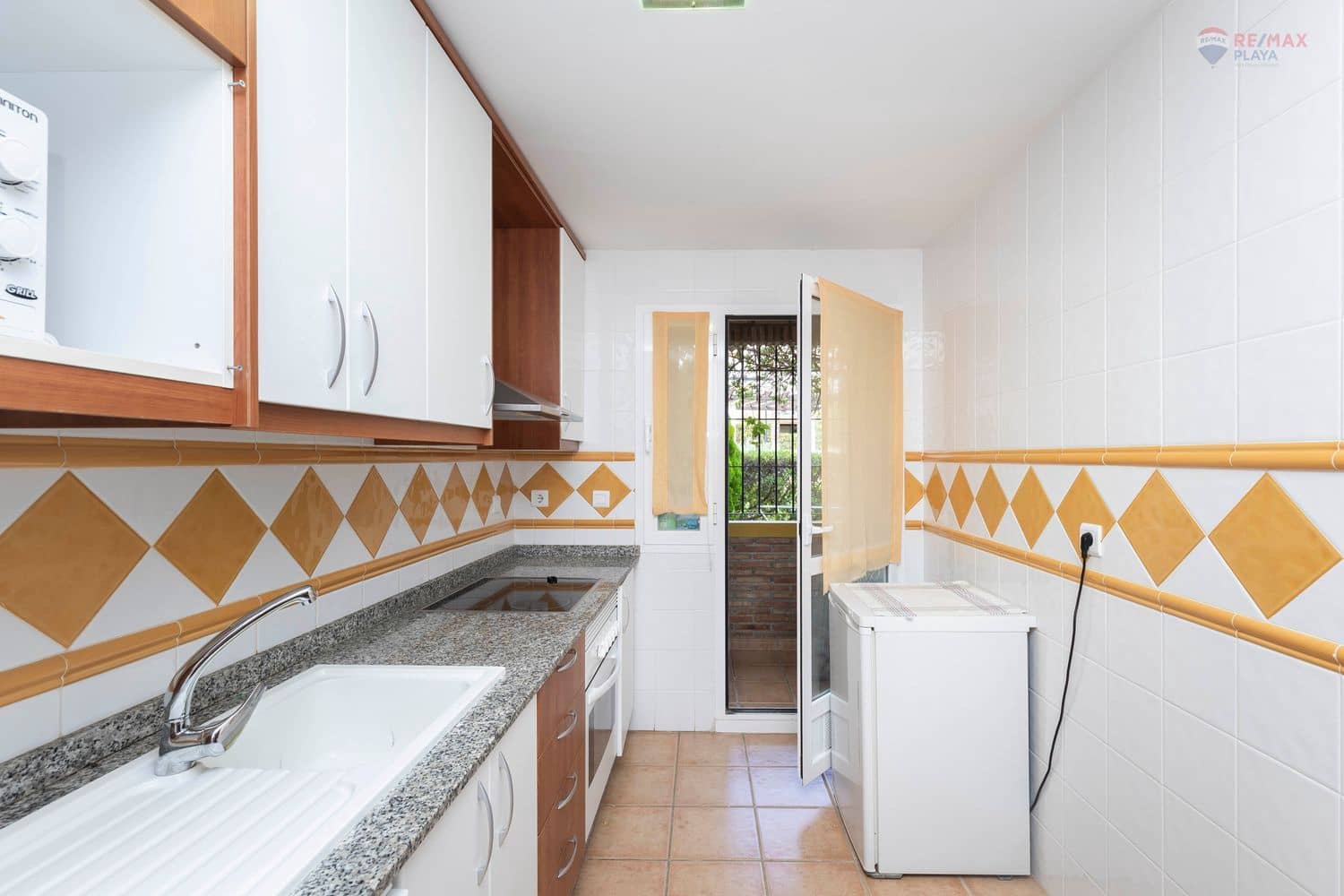 3 camera da letto Casa in vendita in Vera con piscina garage - 230.000 € (Rif: 9581404)