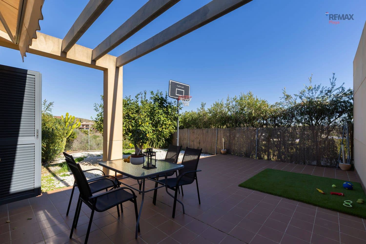 2 slaapkamer Huis te koop in Vera met zwembad garage - € 275.000 (Ref: 9600840)