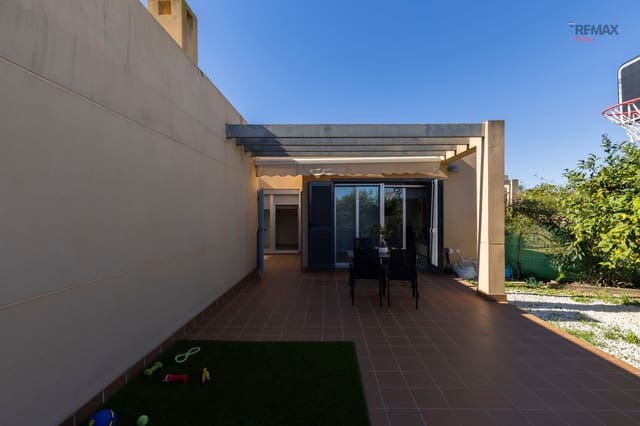 Casa de 2 habitaciones en Valle del Este, Vera en venta con piscina garaje - 275.000 € (Ref: 9600840)