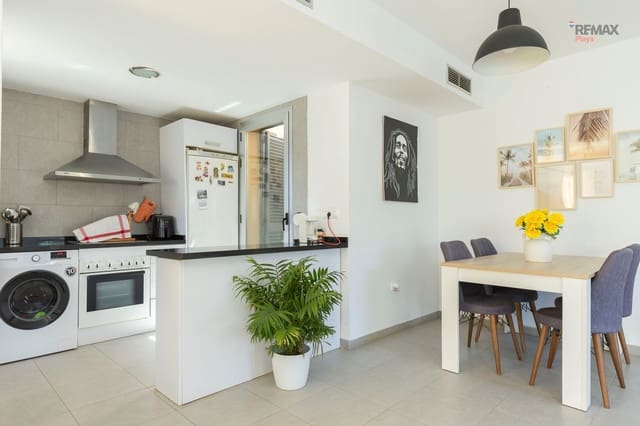 Casa de 2 habitaciones en Valle del Este, Vera en venta con piscina garaje - 275.000 € (Ref: 9600840)