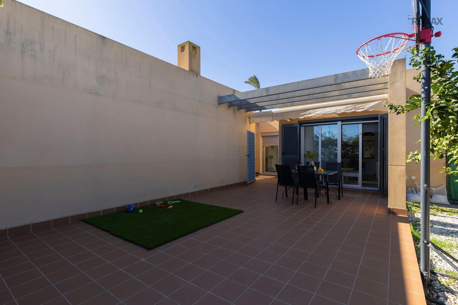 2 slaapkamer Huis te koop in Vera met zwembad garage - € 275.000 (Ref: 9600840)