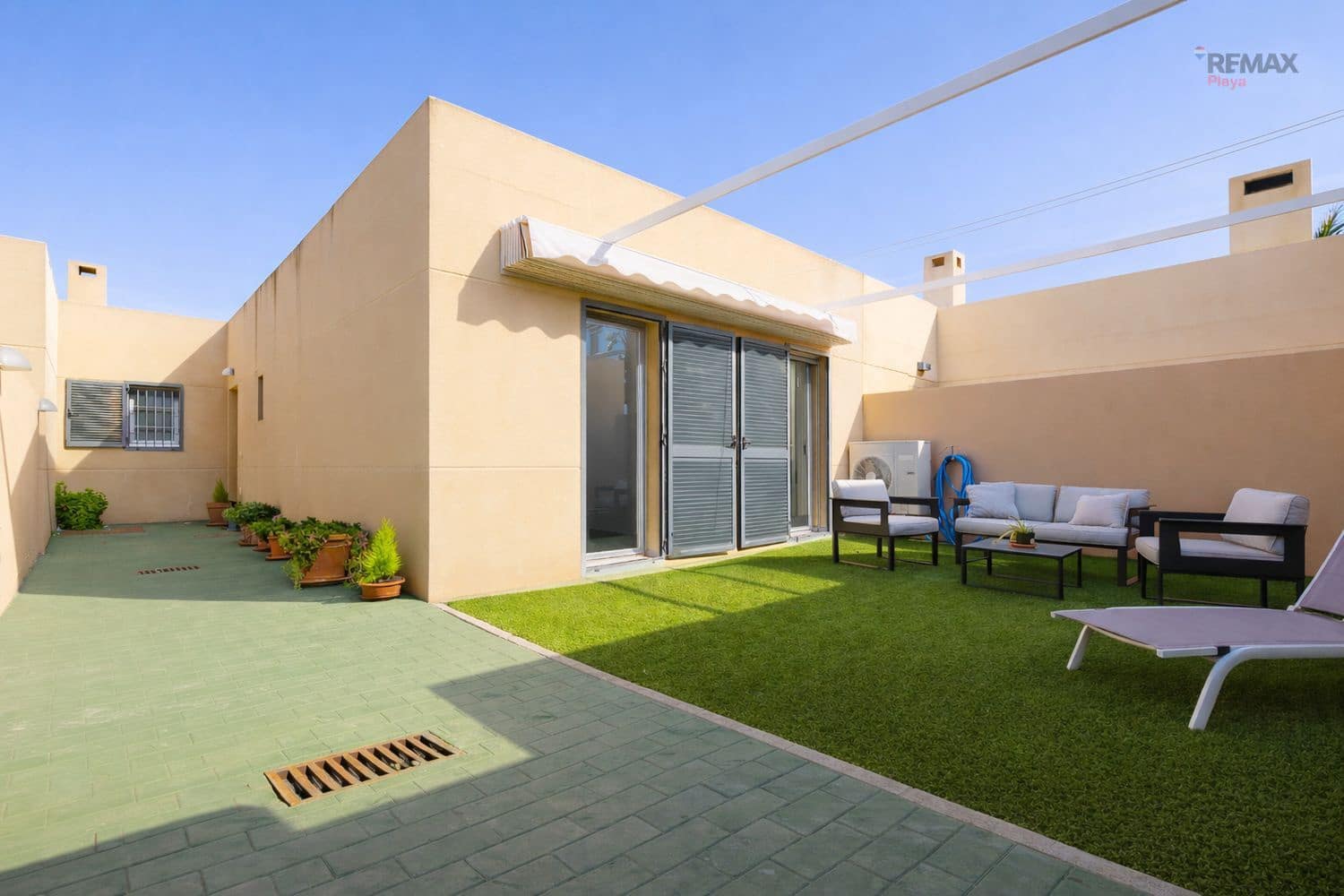 Casa de 2 habitaciones en Vera en venta con piscina garaje - 249.000 € (Ref: 9600840)