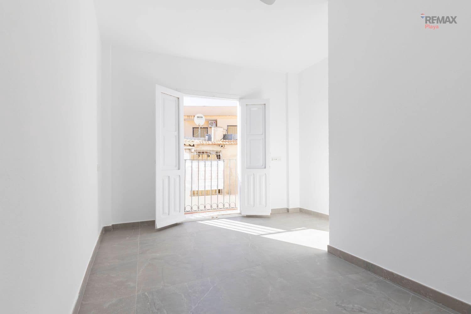 3 soveværelse Byhus til salg i Cuevas del Almanzora med garage - € 144.900 (Ref: 9600841)