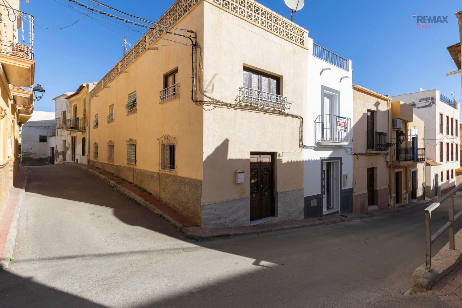 3 soveværelse Byhus til salg i Cuevas del Almanzora med garage - € 144.900 (Ref: 9600841)