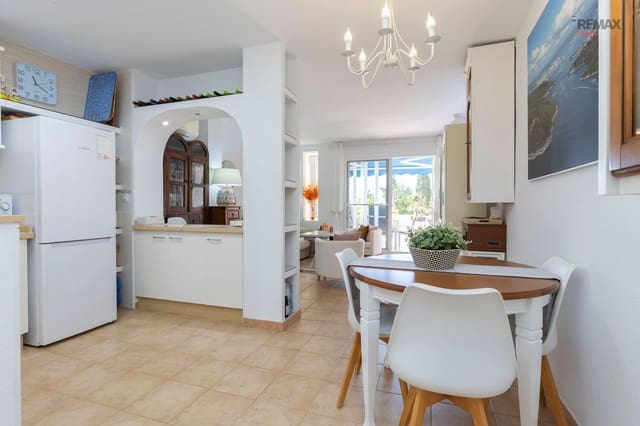 1 makuuhuone Huoneisto myytävänä paikassa Vera Playa Naturista, Vera mukana uima-altaan 
autotalli - 261 900 € (Ref: 9604486)