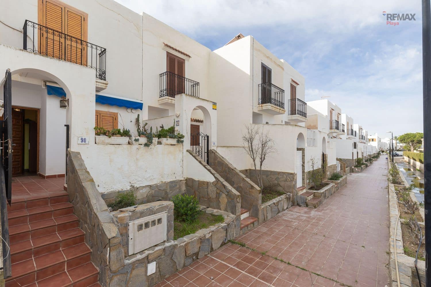 2 soveværelse Byhus til salg i Vera med swimmingpool garage - € 215.000 (Ref: 9610810)