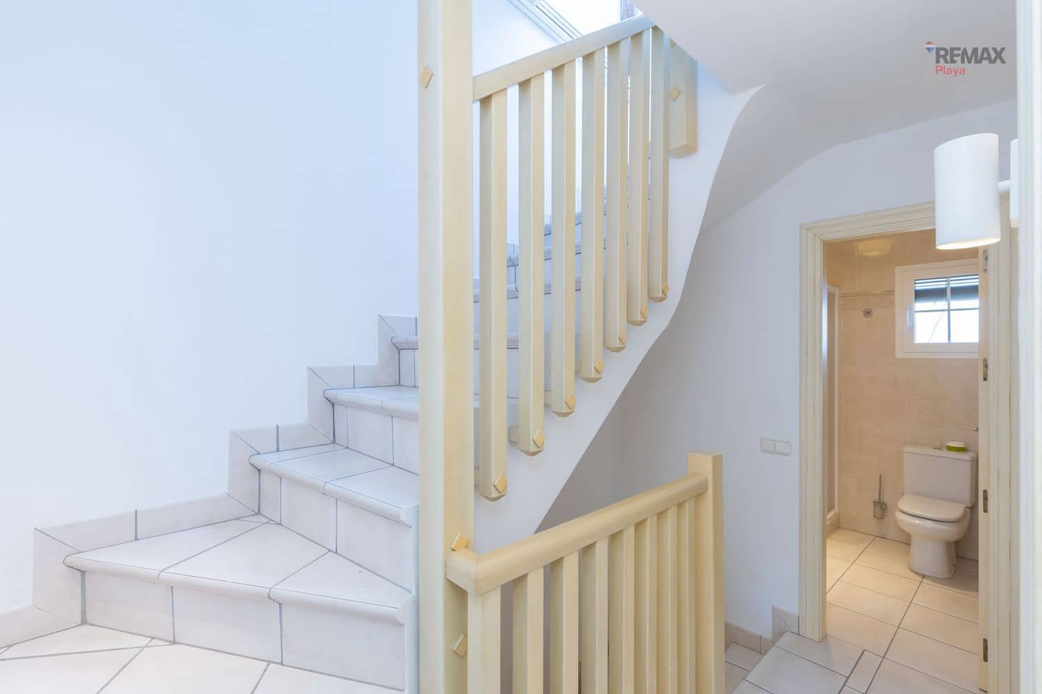 2 makuuhuone Omakotitalo vuokrattavana paikassa Vera mukana uima-altaan 
autotalli - 850 € (Ref: 9629617)