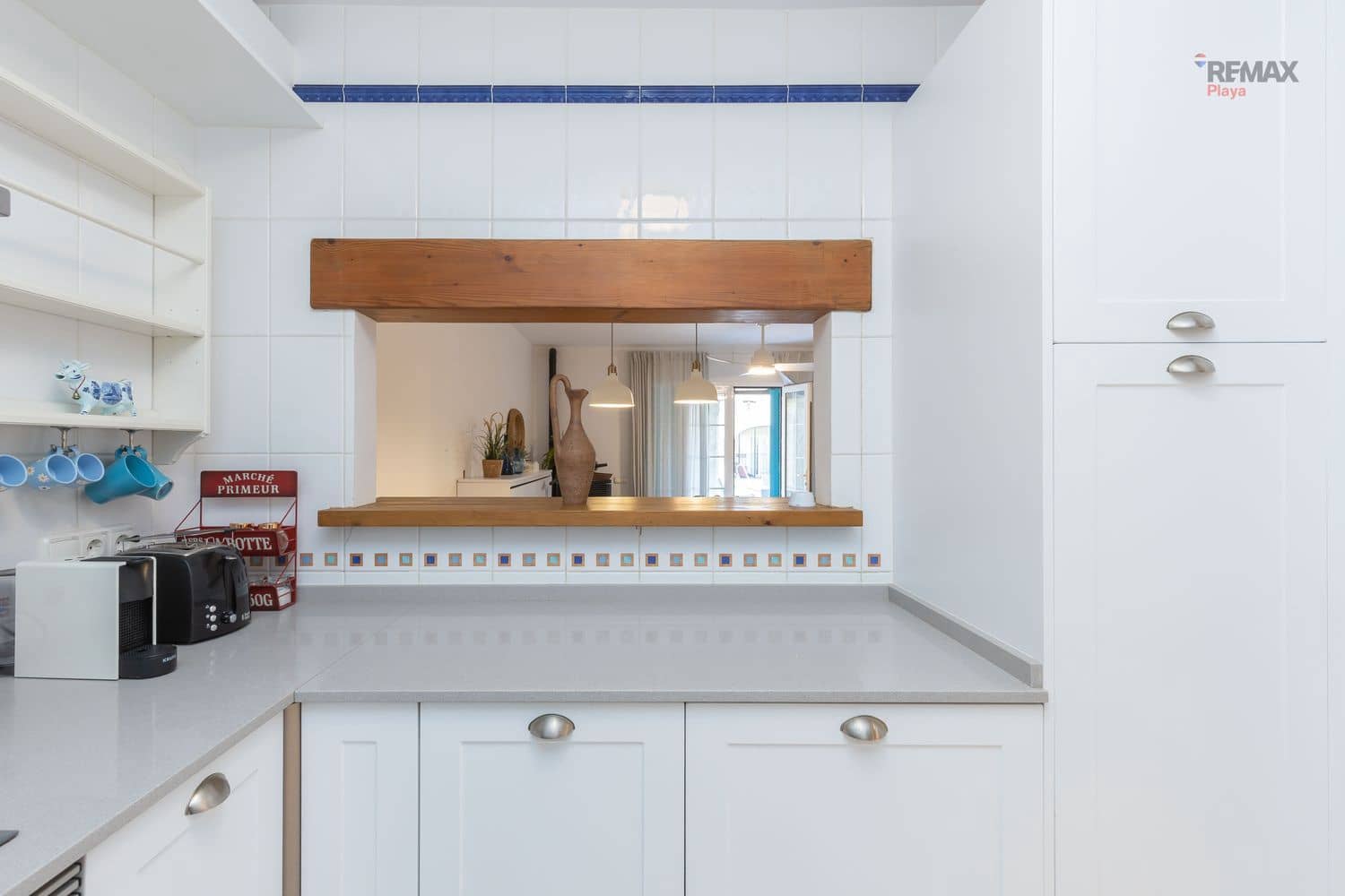 2 makuuhuone Omakotitalo vuokrattavana paikassa Vera mukana uima-altaan 
autotalli - 850 € (Ref: 9629617)