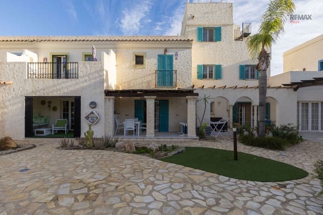 2 makuuhuone Omakotitalo vuokrattavana paikassa Cala Marqués, Vera - 850 € (Ref: 9629617)