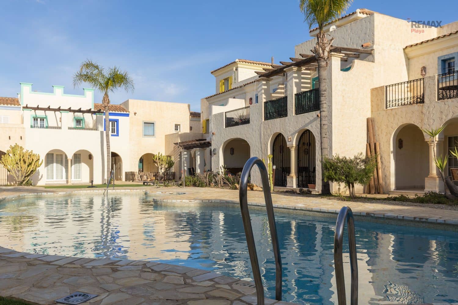 2 makuuhuone Omakotitalo vuokrattavana paikassa Vera mukana uima-altaan 
autotalli - 850 € (Ref: 9629617)