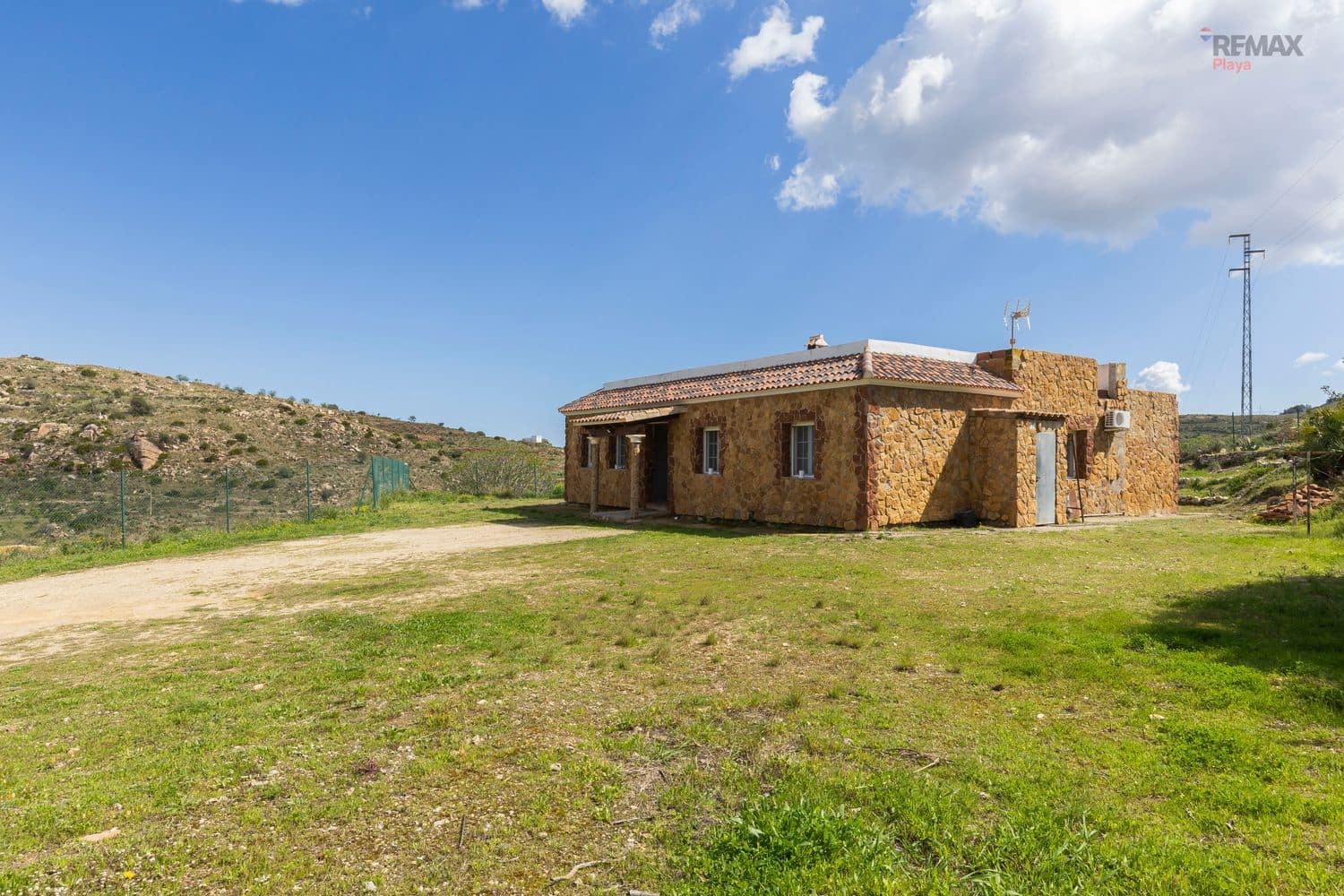 3 bedroom Finca/Country House for sale in Bedar with pool garage - € 280,000 (Ref: 9694702)