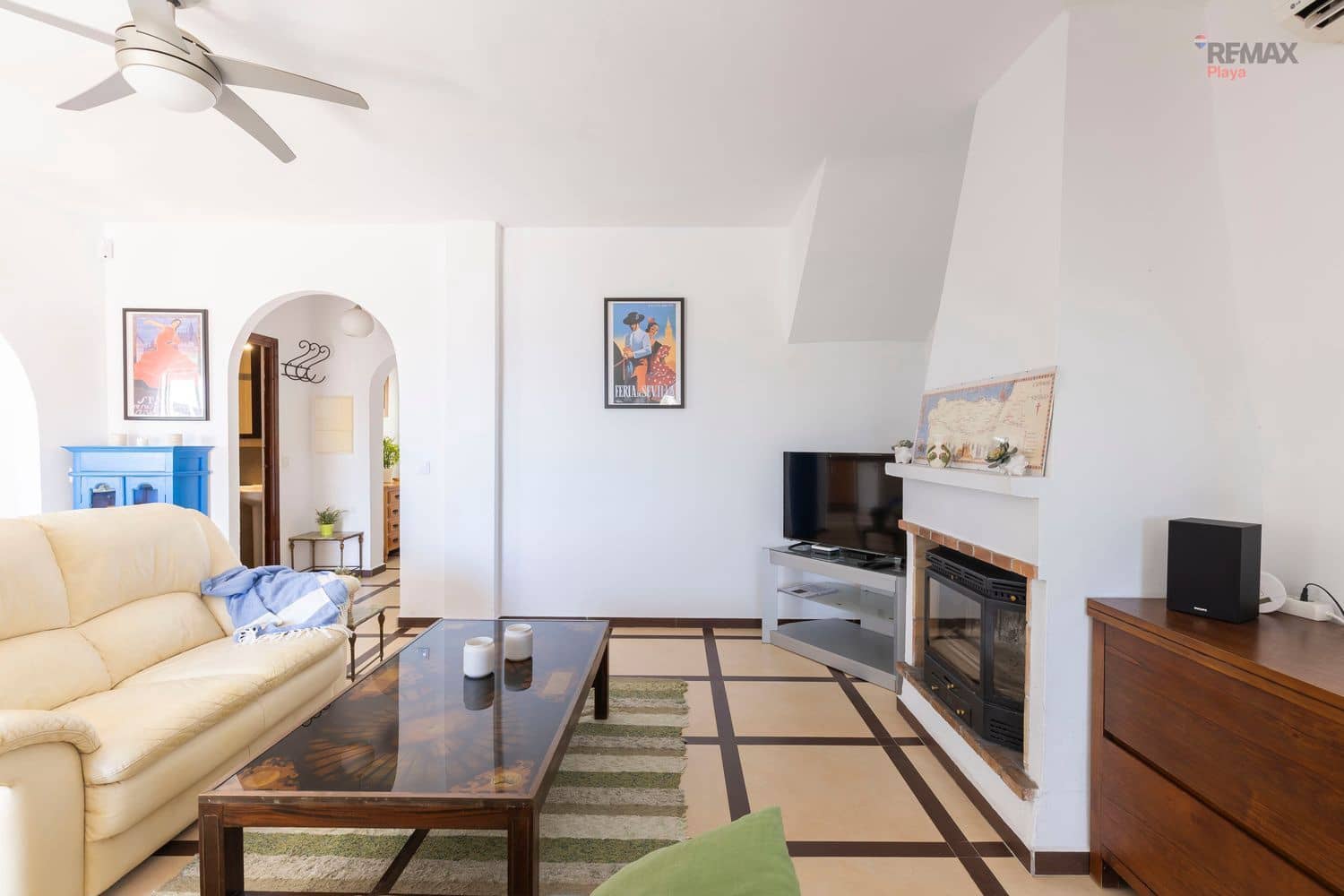 4 bedroom Villa for sale in Mojacar with pool garage - € 498,000 (Ref: 9694704)