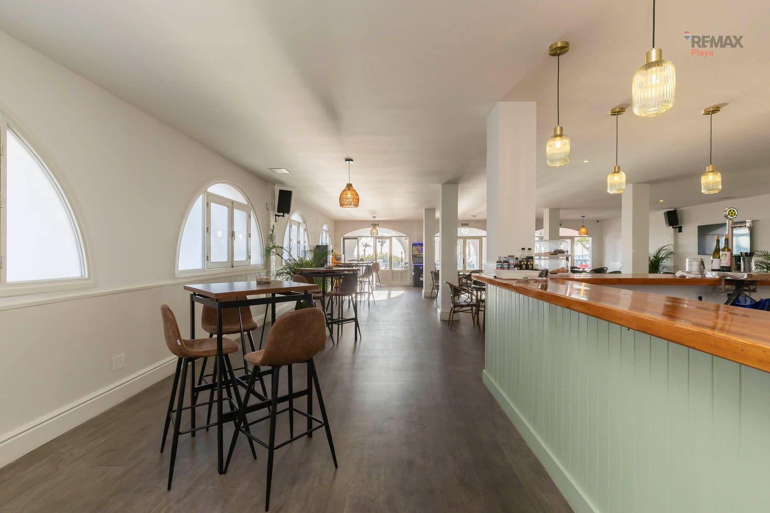 Commercial for sale in Vera - € 382,000 (Ref: 9697951)