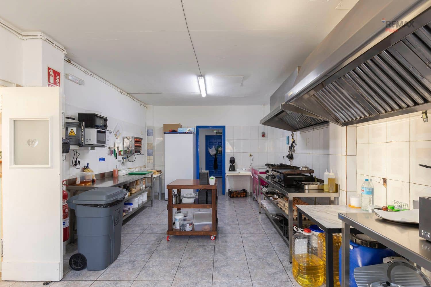 Commercial for sale in Vera - € 382,000 (Ref: 9697951)