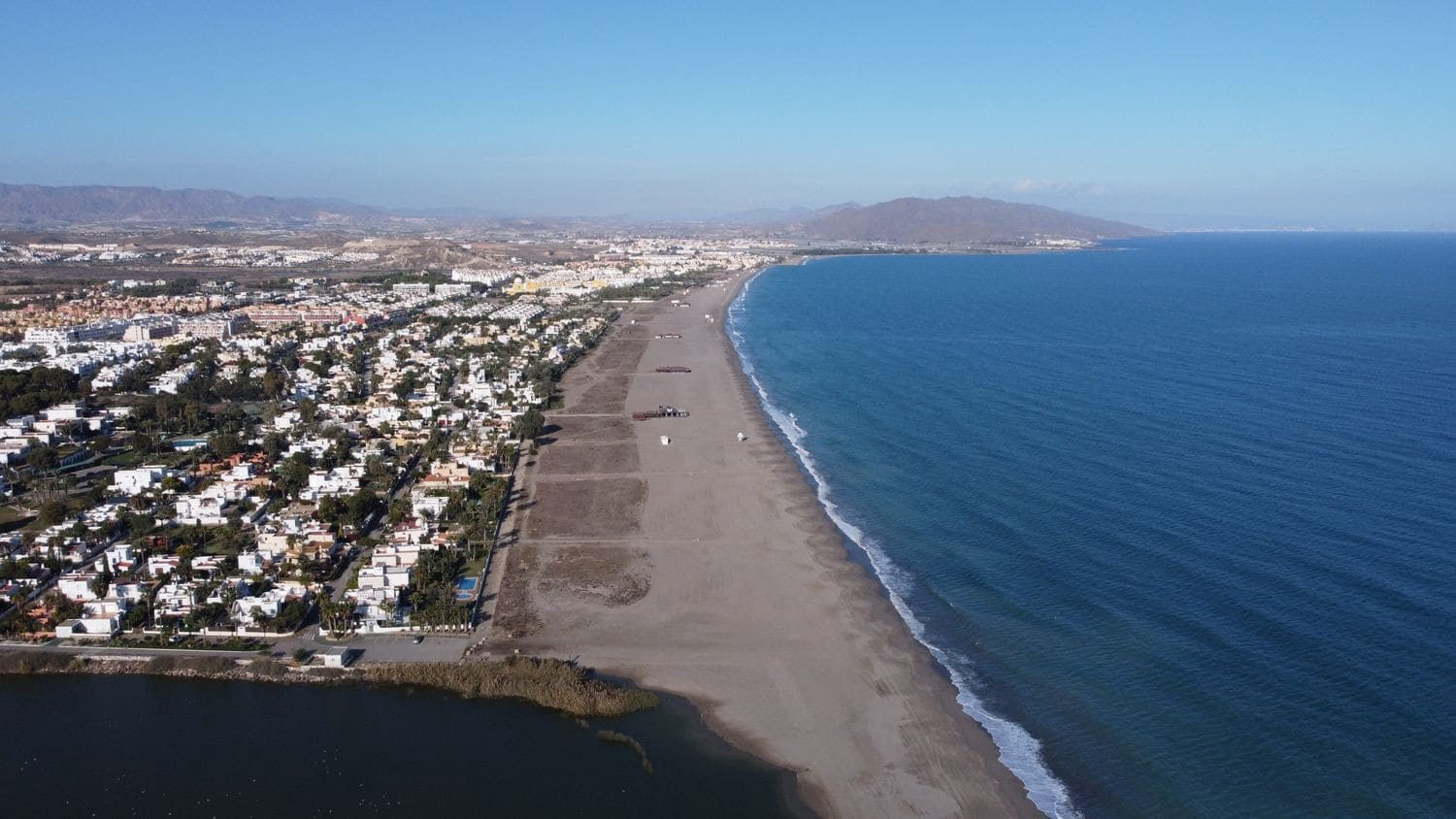 Commercial for sale in Vera - € 382,000 (Ref: 9697951)