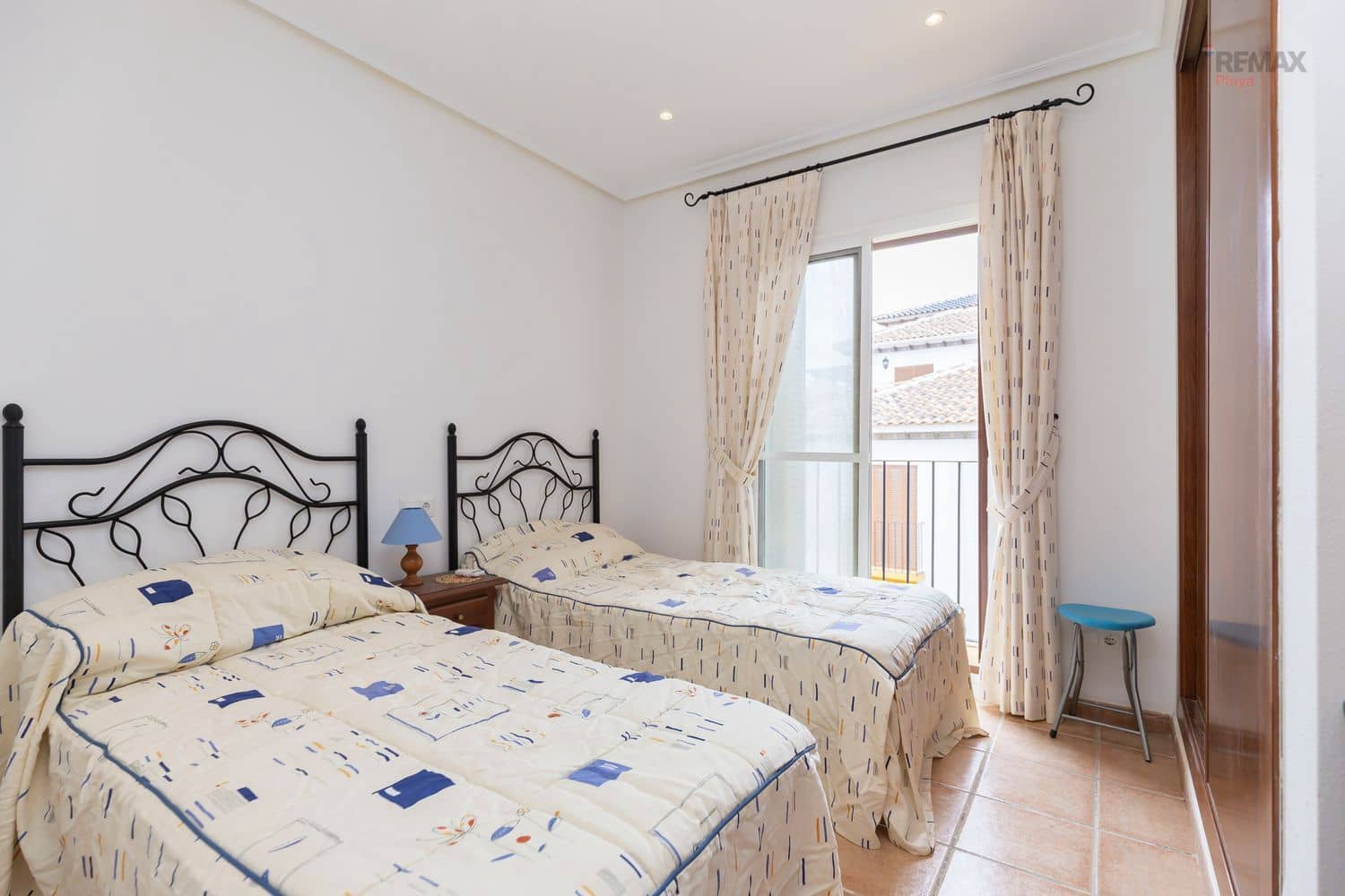 Casa de 3 habitaciones en Vera en venta con piscina garaje - 235.000 € (Ref: 9741487)