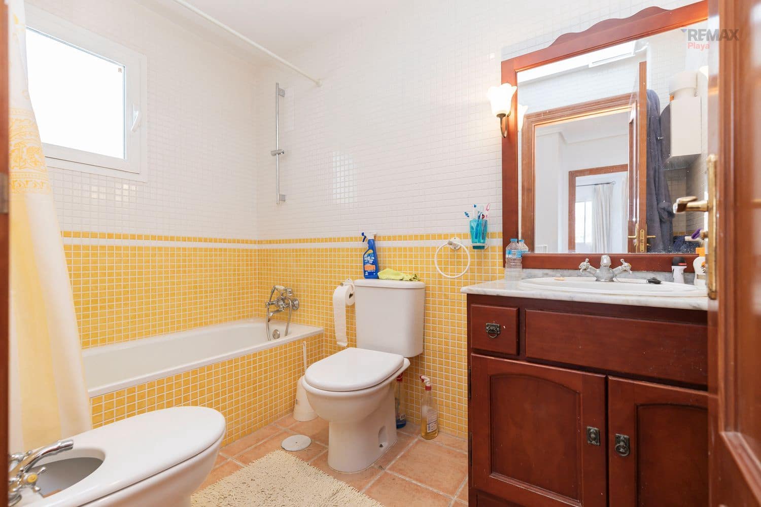 Casa de 3 habitaciones en Vera en venta con piscina garaje - 235.000 € (Ref: 9741487)