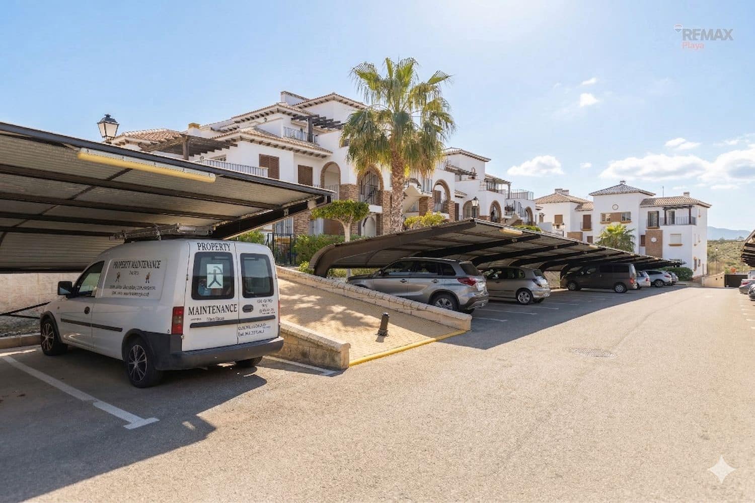 Casa de 3 habitaciones en Vera en venta con piscina garaje - 235.000 € (Ref: 9741487)