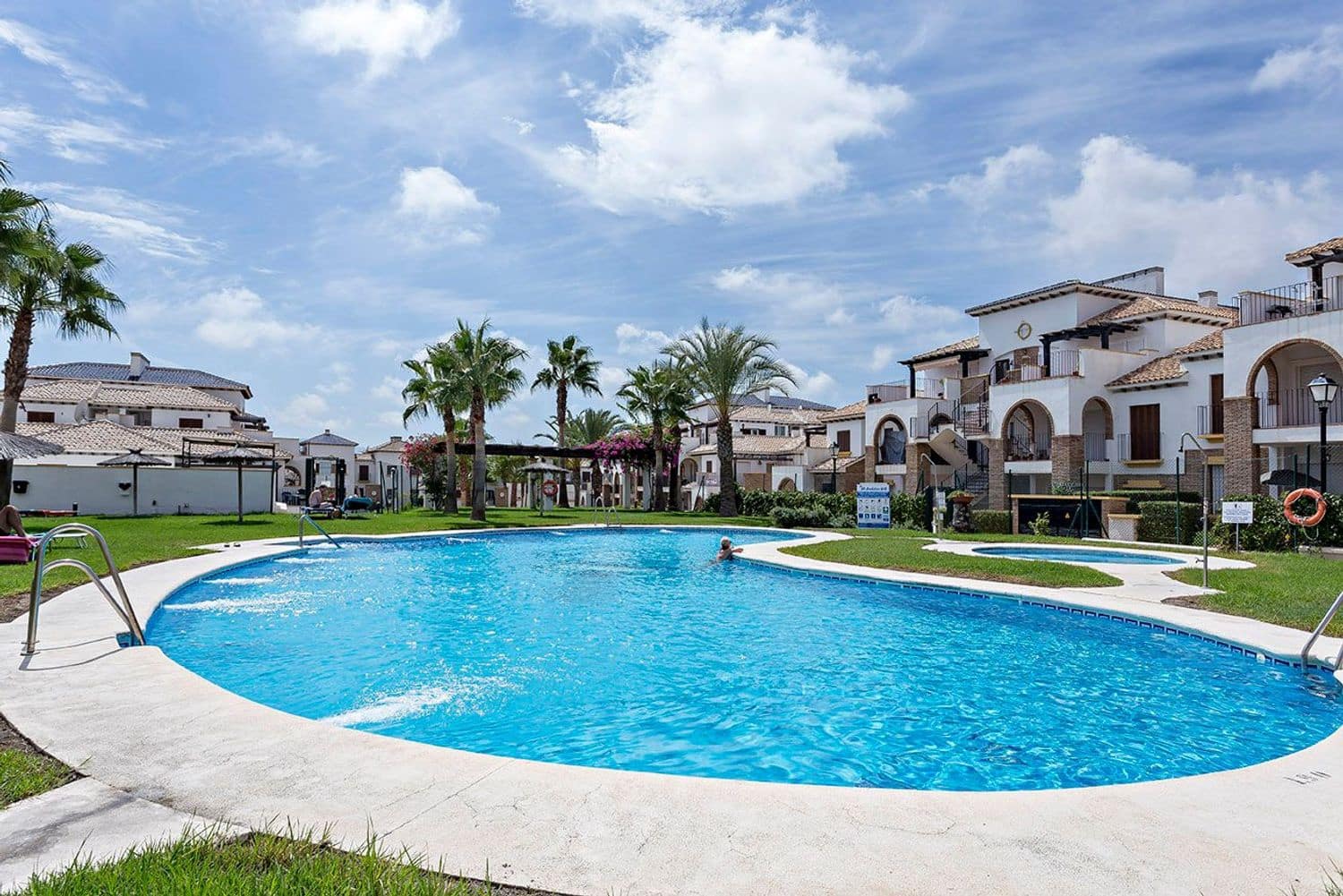 Casa de 3 habitaciones en Vera en venta con piscina garaje - 235.000 € (Ref: 9741487)