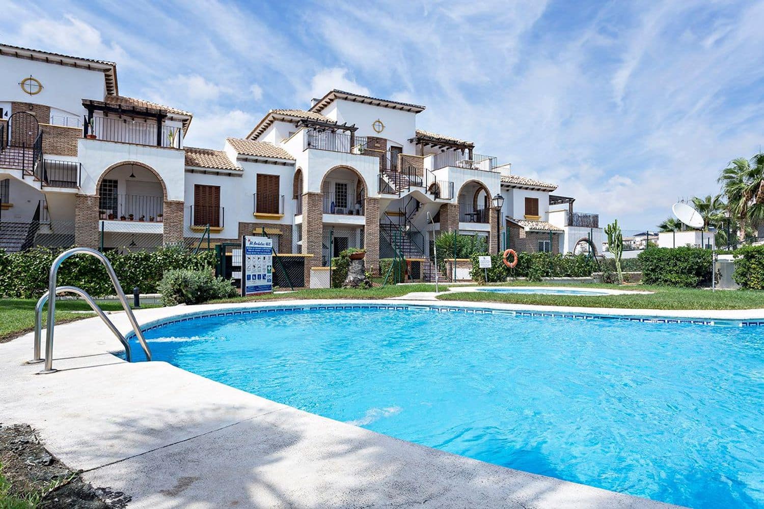 Casa de 3 habitaciones en Vera en venta con piscina garaje - 235.000 € (Ref: 9741487)