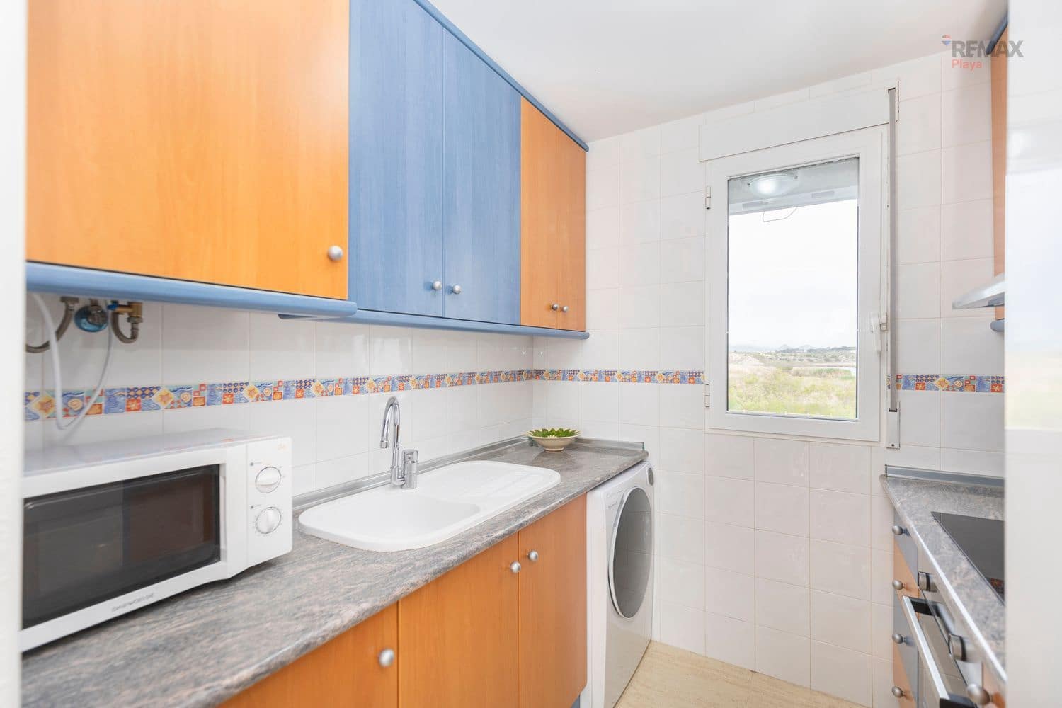 1 makuuhuone Huoneisto vuokrattavana paikassa Vera mukana uima-altaan 
autotalli - 650 € (Ref: 9770271)